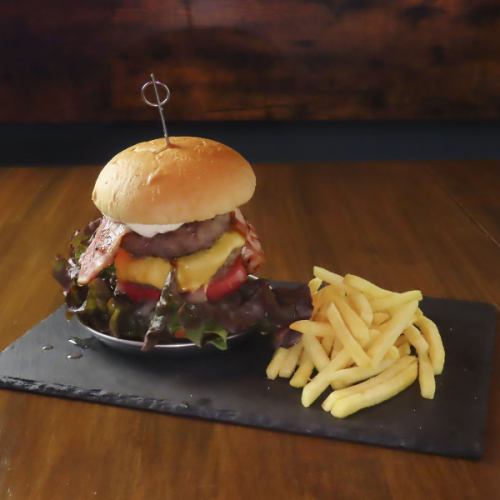 スタンダードバーガー(ポテト付き)