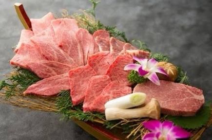 [Extreme Course] 3 hours all-you-can-drink ☆ 11-item course including meat sushi and yukhoe for 5,000 yen