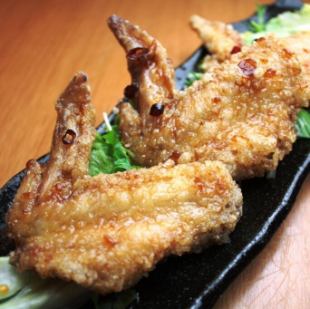 大山鶏 手羽先ピリ辛揚げ