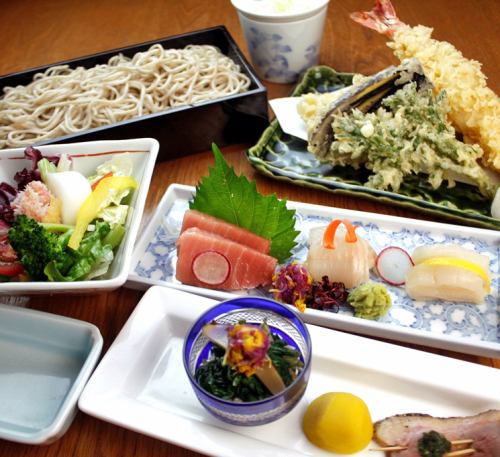 【런치 연회】 메밀 가이세키 젠 : 2800 엔