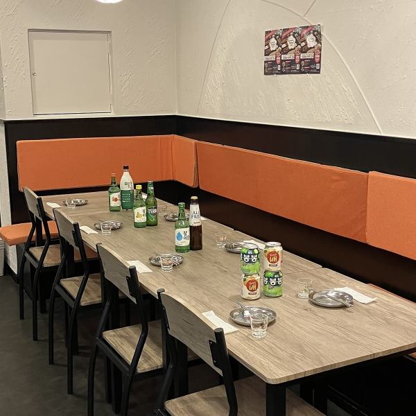 明るく清潔感のある店内で、気軽に本場の味を楽しめます。家族連れからお一人様まで幅広く利用でき、ランチやディナーにも最適。韓国の食文化を身近に感じられる空間です。