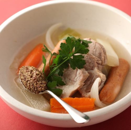 [Main dish] "Pot-au-feu" - French-style oden with plenty of vegetables to warm you from the inside out