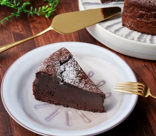 しっとり濃厚なチョコレートケーキ「ガトーショコラ」