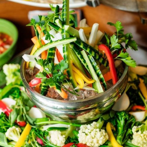 Green papaya salad "Som Tam"