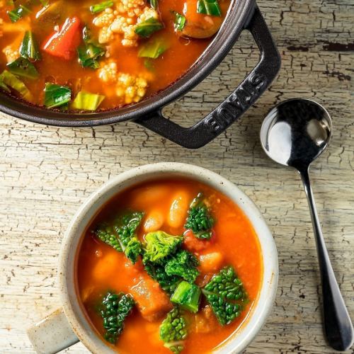 Minestrone with plenty of vegetables