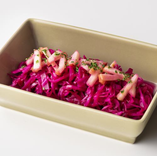 Alsatian-style marinated red cabbage and apples
