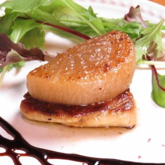Foie gras sauté