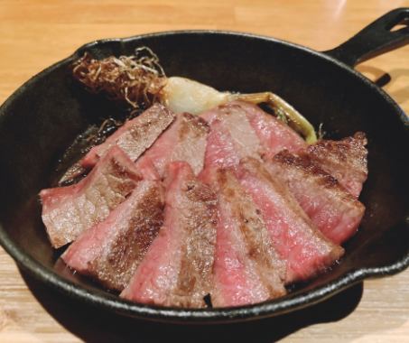 Miyazaki beef lean cut steak / loin cut steak 100g