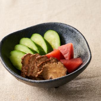 漬物盛り合わせ