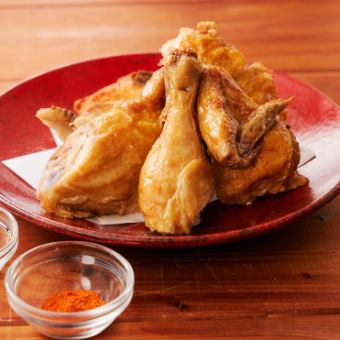 鶏の素揚げ(半身)～鶏の旨味とジューシーな味わいをご堪能ください～