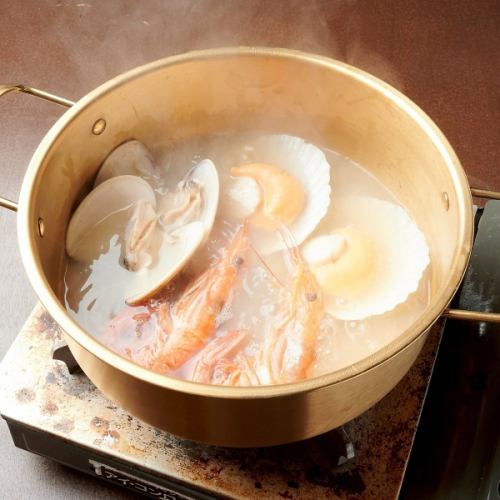 貝とエビのカンカン焼き