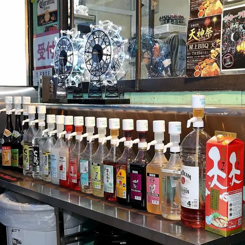 The all-you-can-drink option included in the course is also excellent!