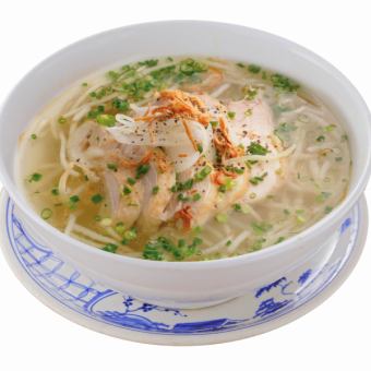 蒸し鶏のフォー