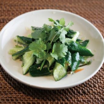 きゅうりのたたきアジアン風味