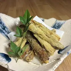 海藻鹽炒牛蒡根