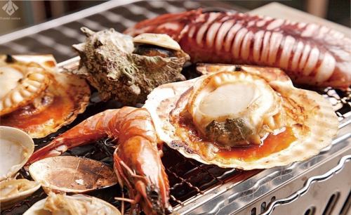新鮮な海鮮炉端焼き！