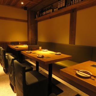 [Table seats] Table seats perfect for banquets and girls-only gatherings♪ Please enjoy delicious food and alcohol to your heart's content at spacious table seats.[Kashiwa/Kashiwa Station/Seafood/Fish/Izakaya/Japanese/All-you-can-drink/Birthday/Date/Entertainment/Banquet/Year-end party/New Year's party/Women's party/Retreat]