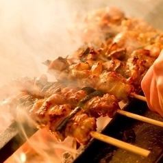 平日限定【３H飲放付】≪朝引き地鶏の炭火焼き鳥が食べ放題！≫他逸品を含む全8品4790円⇒3800円