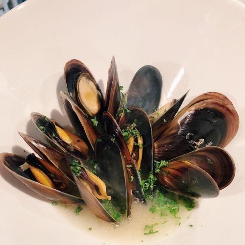 Mussels white wine steamed