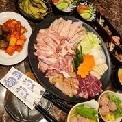 【全8品◆地鶏鍋コース】3850円(税込)《お料理のみ》
