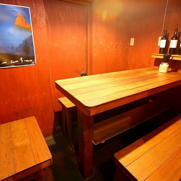 4～6名様まで収容可能な個室を完備！女子会や記念日など、少人数でのご宴会にぴったりです♪