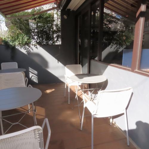 テラス席はペット同伴OK♪