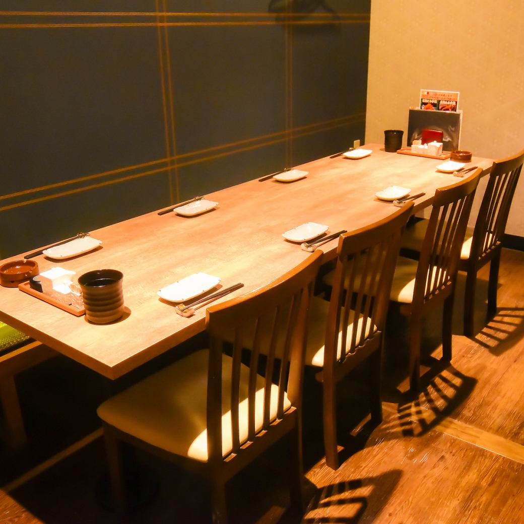 [Private space ★ Semi-private room] Enjoy the proud wings and Kyushu specialties ♪