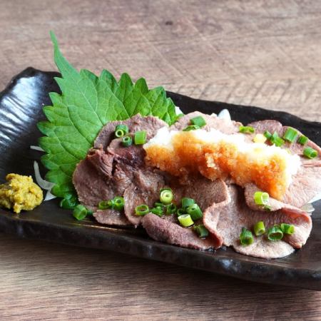 Beef tongue with grated daikon radish and ponzu sauce