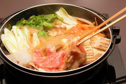 【全110種類以上食べ放題】特選和牛付きすき焼きコース（和牛赤身肉）