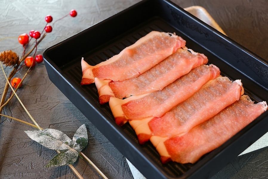 厳選された豚肉を味わう♪一度も冷凍しない最高の鮮度を誇る「秋田県産あっぷるとん」の豚しゃぶ◎