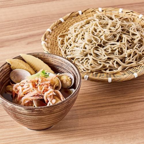 桜海老とアサリの旨味重ねつけ汁そば