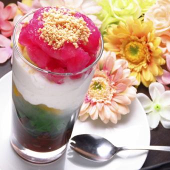 [Reserve only seats with coupons] For birthdays and anniversaries! Get Vietnam's most popular dessert "Che" as a gift★