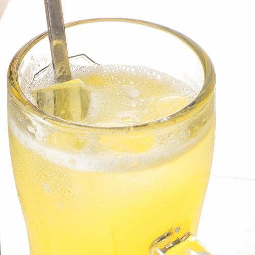 隠岐の島はっさくサワーが大人気★志な乃亭でしか飲めないオリジナルサワー
