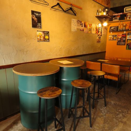 カジュアルな雰囲気の店内でごゆっくりと♪