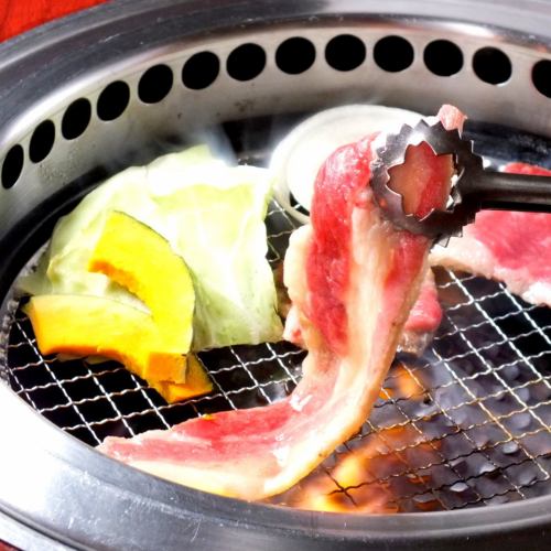 ≪Students Only!≫All-you-can-eat Yakiniku & All-you-can-drink soft drinks 2800 yen 120 minutes (LO 90 minutes)