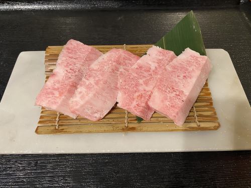 18. 黑毛和牛特级牛筋/A5黑毛和牛特级腰肉