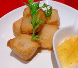 カマンベールチーズフライ/あゆの天ぷら(2匹)