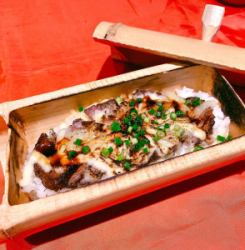 黒毛和牛 とろーりチーズ DE 牛めし