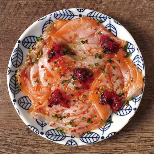 サーモンカルパッチョ