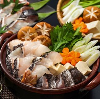 【★歓送迎会早割★】一度は食べたい!クエ鍋入りプレミアムコース <2.5H飲み放題付>16,280円