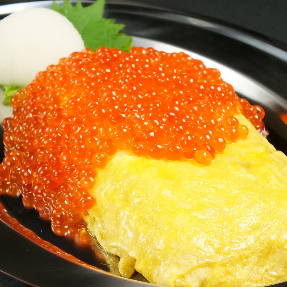 The very popular dashimaki salmon roe is perfect for a girls' night out.