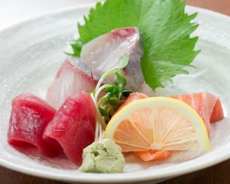 副校長生魚片拼盤（3種）