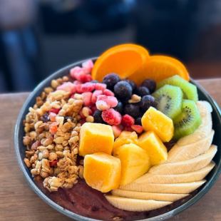 Acai bowl
