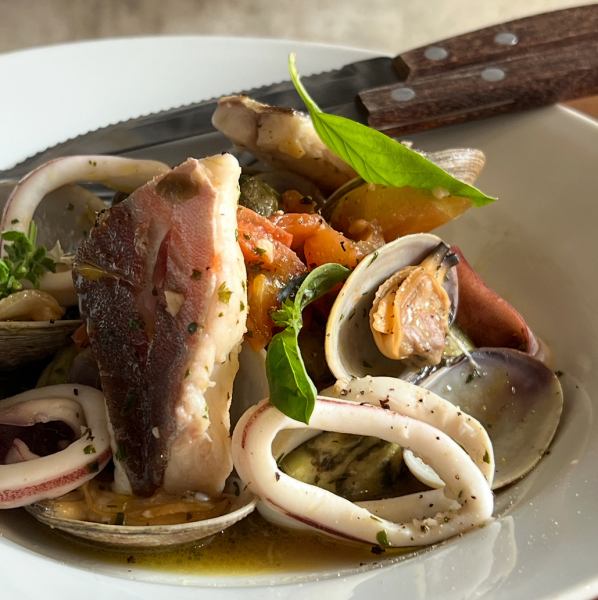 パーティや貸切をご希望であれば、まずはお問合せください！コースもオーダーメイドで対応します。