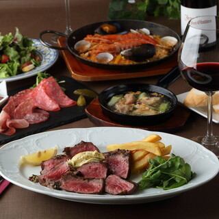 [Weekday lunch only] Courses such as "Carefully selected beef sirloin steak, chicken ajillo & seafood paella"