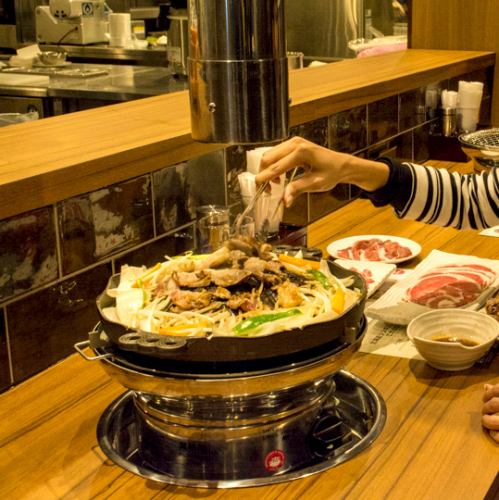 <p>焼き野菜の盛り合わせのほか、サイドメニューも豊富に取りそろえ！札幌で人気のシメパフェも◎ぜひご堪能下さい。</p>
