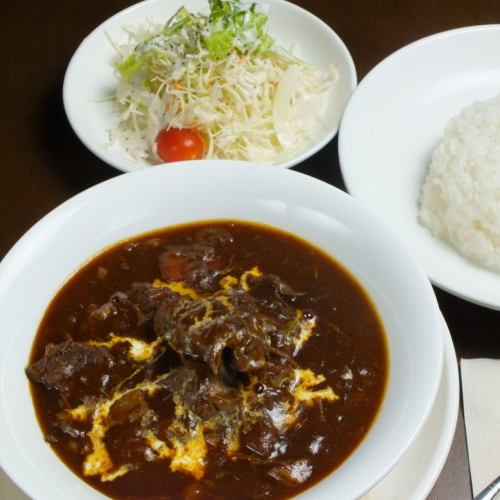 Beef stew (with rice)