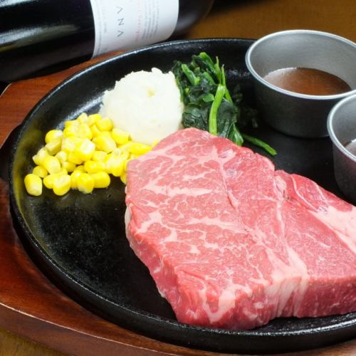 4 kinds of soft authentic steak ♪