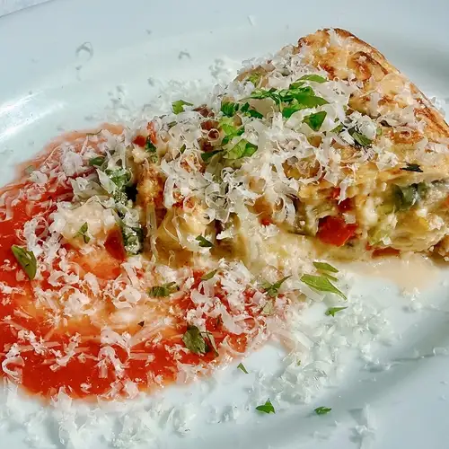 ベーコンと夏野菜のイタリアンオムレツ