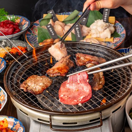 The yakiniku set meal comes with rice, soup, salad and kimchi!